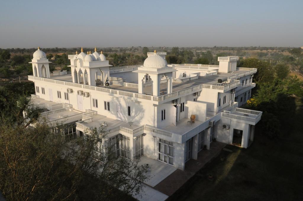 Hotel Savista Retreat Jaipur Exterior foto