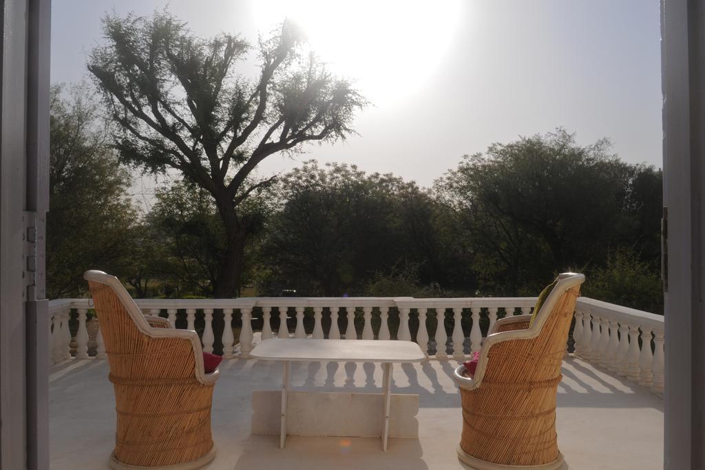 Hotel Savista Retreat Jaipur Zimmer foto